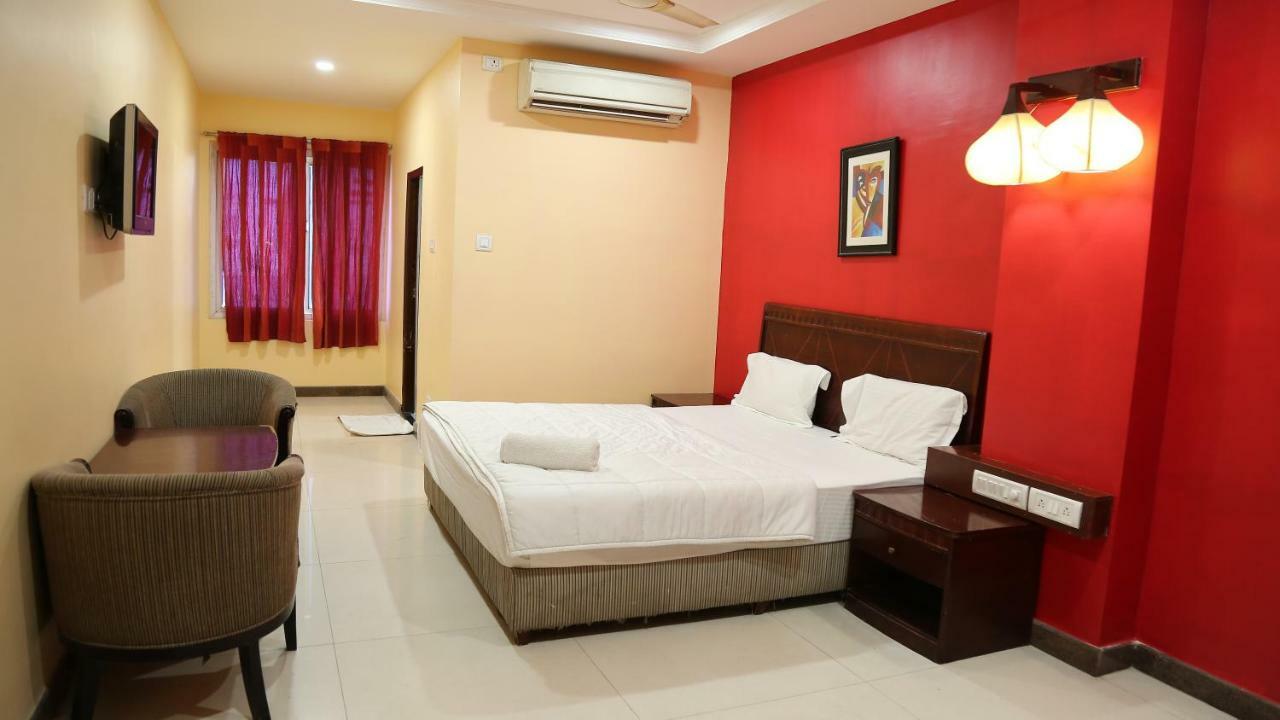 Sriannamalaiyar Residency Hotel Vellore Exterior photo